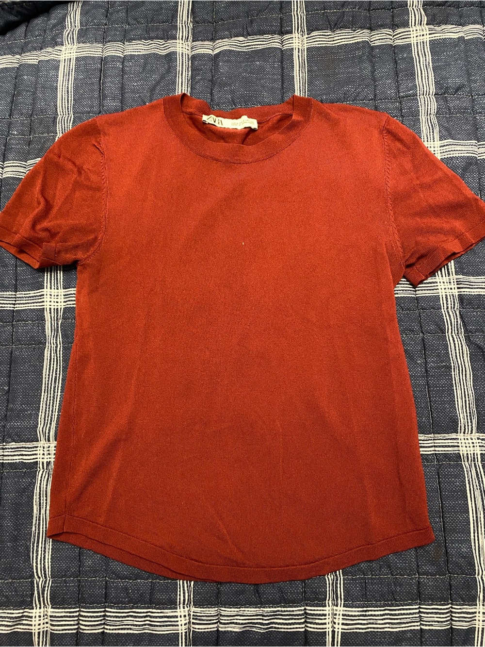 Zara Women's Short Sleeve Crew Neck Tee in Rust